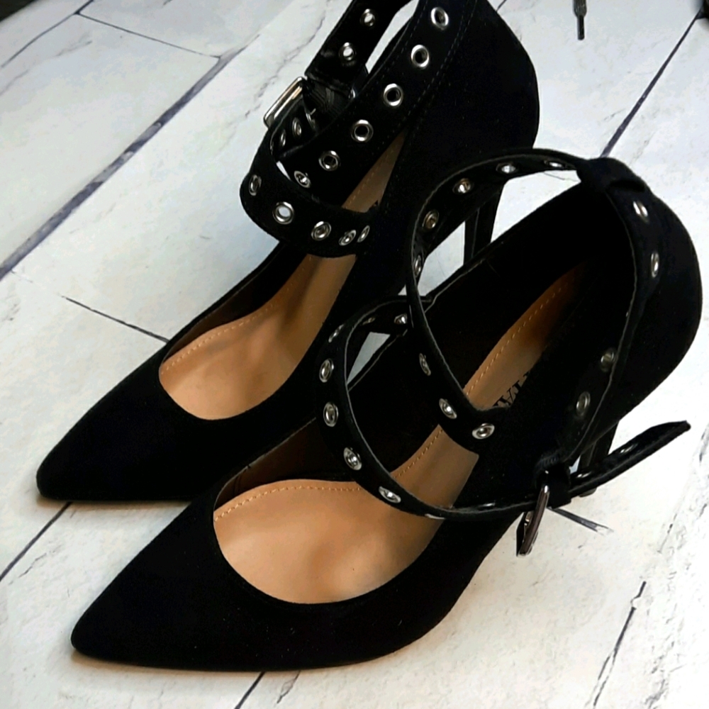 Khalen Heel with Ankle Strap